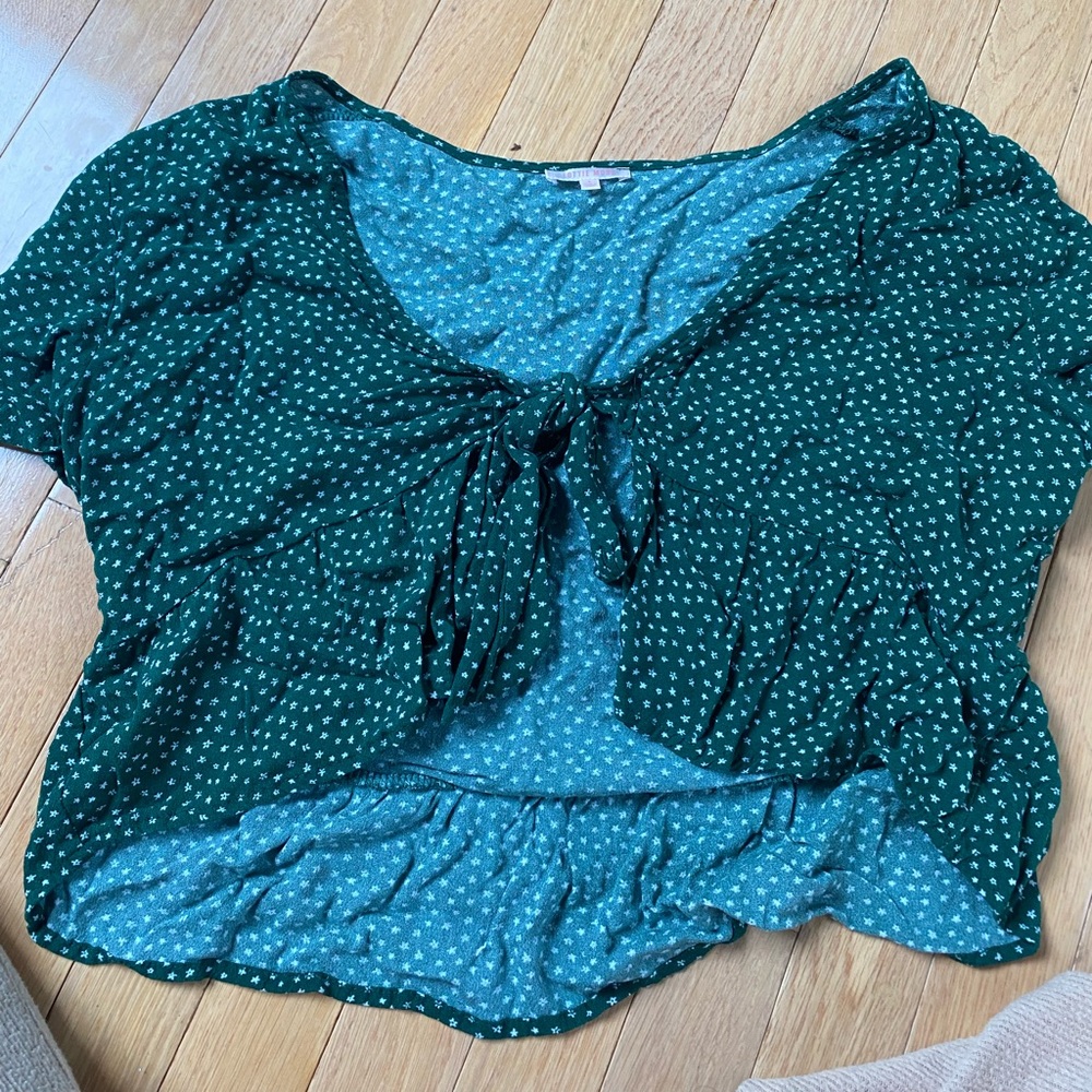 Green front tie flowy green top with flowers